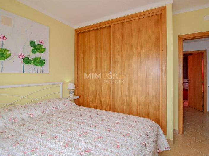 Image No.20-3 Bed House for sale