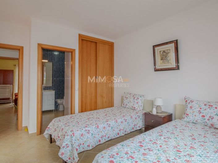 Image No.23-3 Bed House for sale