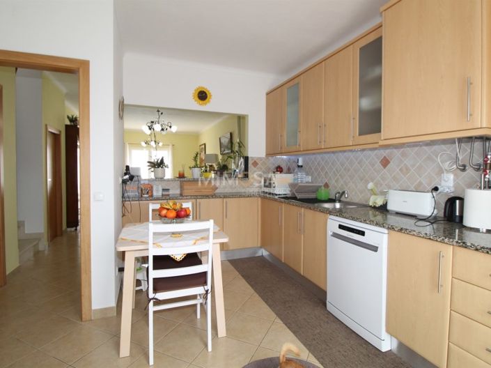 Image No.26-3 Bed House for sale