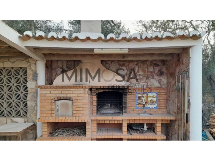 Image No.8-2 Bed House for sale