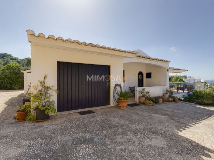 Image No.31-3 Bed House for sale