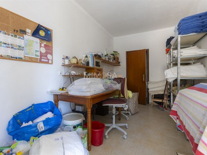 Image No.34-3 Bed House for sale