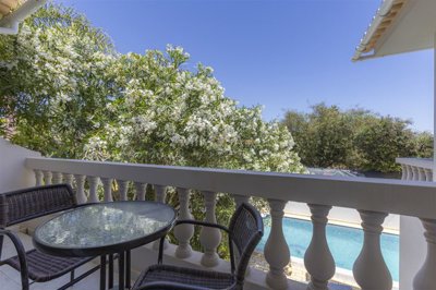 319e8aa5-3b9f-4b7d-a90d-c896ed6fc567