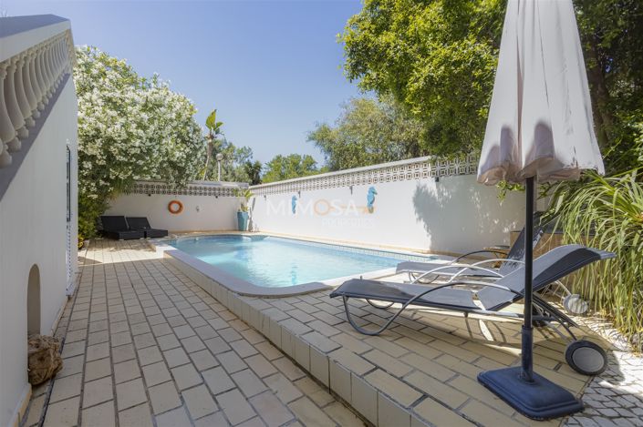 Image No.15-Maison de 7 chambres à vendre à Lagos