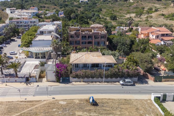 Image No.5-Maison de 7 chambres à vendre à Lagos