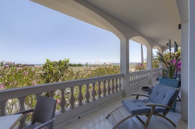 a5a8fe4e-96c4-4070-8c60-f6897cf7be1c