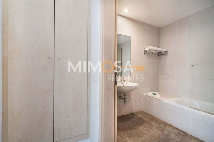 Image No.23-1 Bed Flat for sale