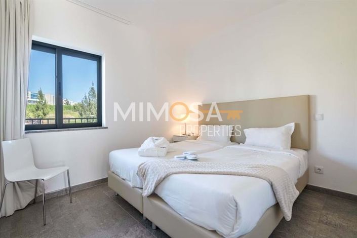 Image No.20-2 Bed Flat for sale