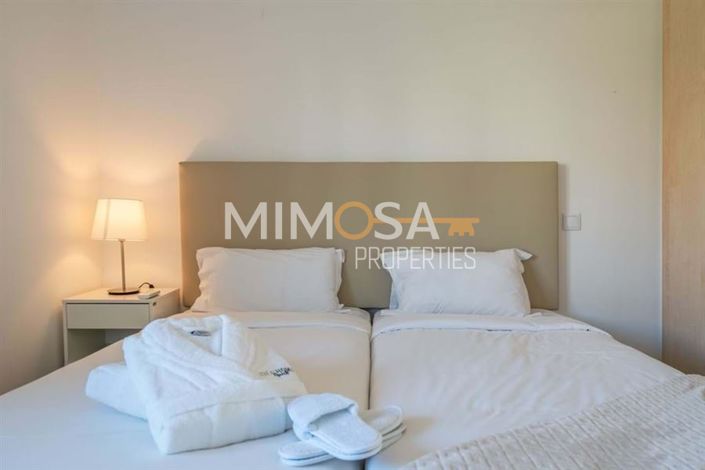 Image No.21-2 Bed Flat for sale