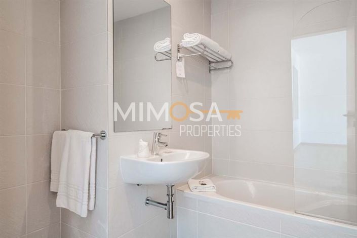 Image No.23-2 Bed Flat for sale