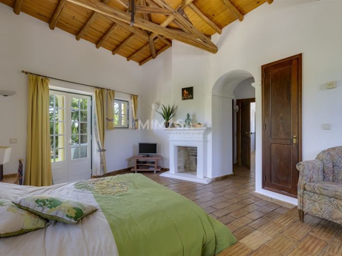 Image No.23-5 Bed House for sale