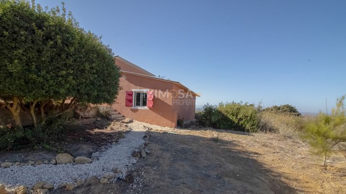 Image No.13-6 Bed Property for sale