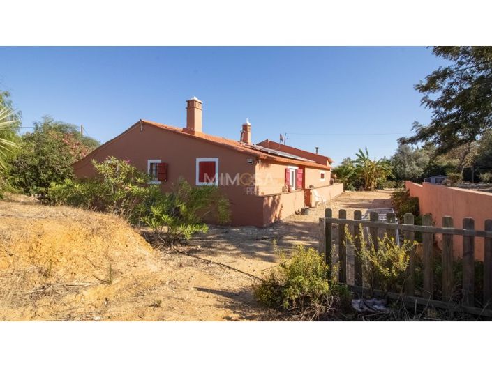 Image No.16-5 Bed House for sale