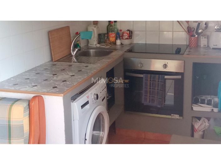 Image No.20-5 Bed House for sale
