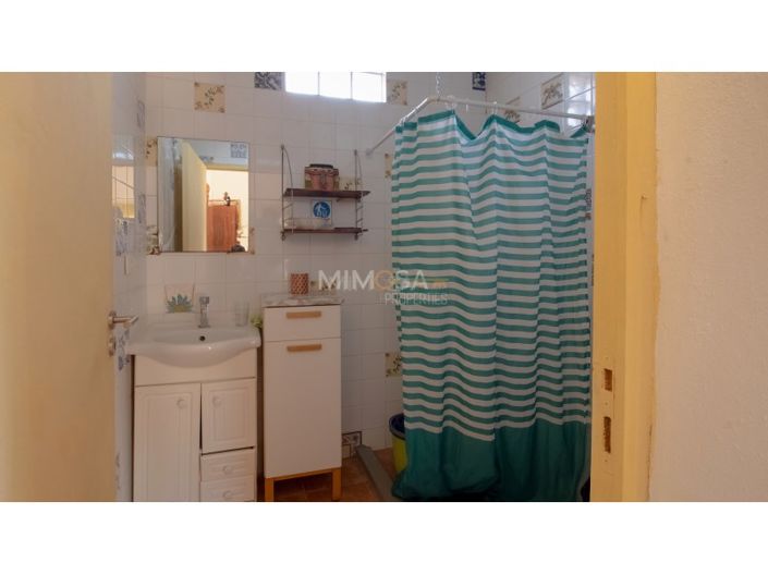 Image No.27-5 Bed House for sale
