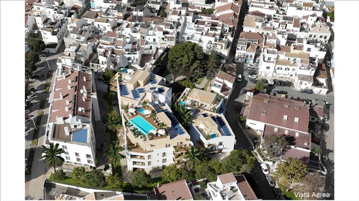 Image No.4-3 Bed Flat for sale