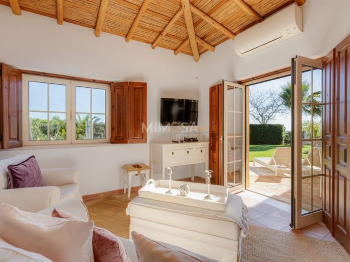 Image No.11-4 Bed House for sale
