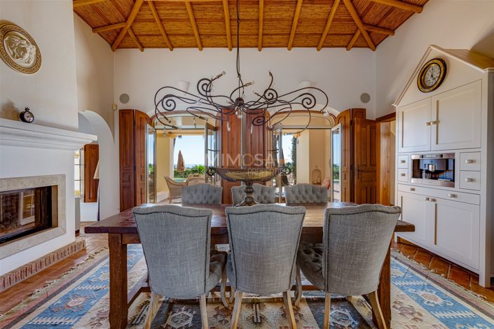 Image No.22-4 Bed House for sale