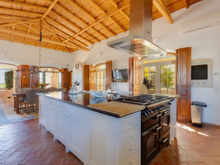 Image No.23-4 Bed House for sale