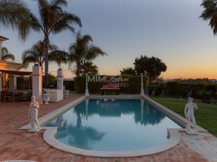Image No.4-4 Bed House for sale