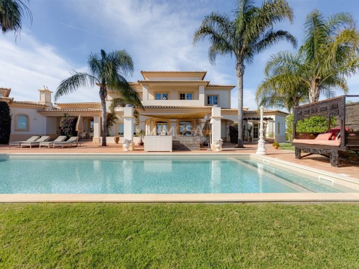 Image No.40-4 Bed House for sale