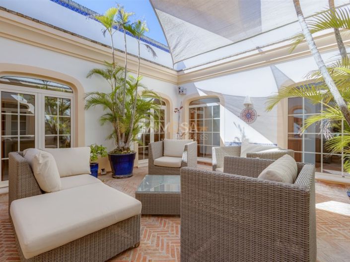 Image No.41-4 Bed House for sale