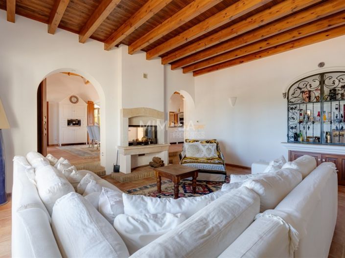 Image No.43-4 Bed House for sale