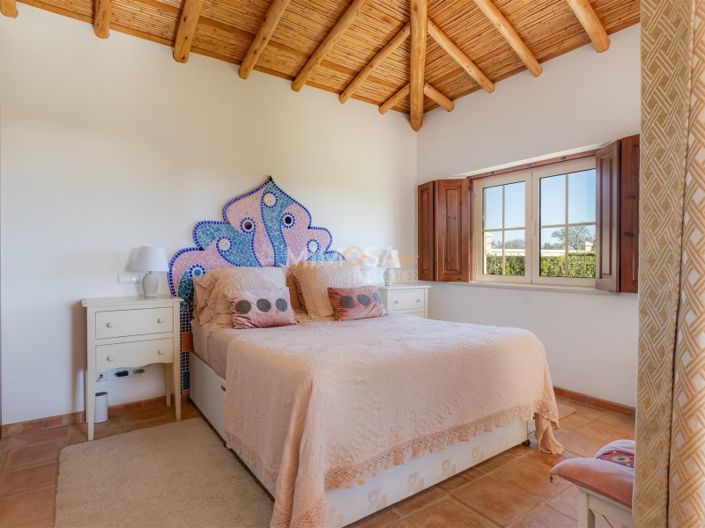 Image No.7-4 Bed House for sale