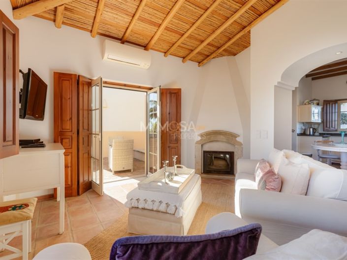 Image No.9-4 Bed House for sale