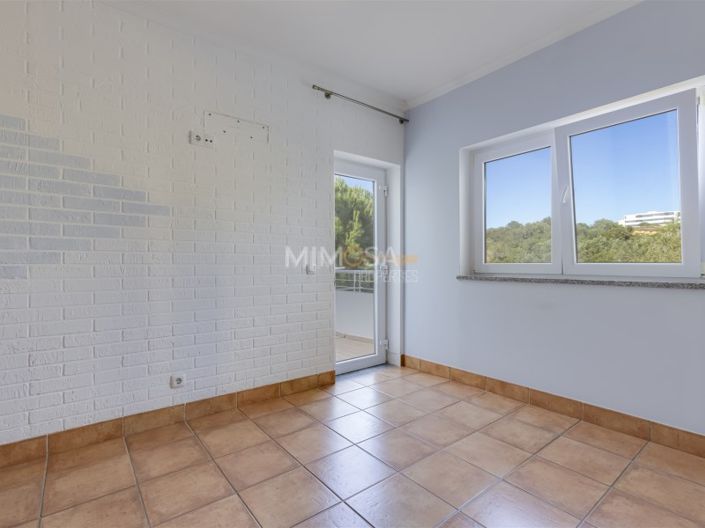 Image No.23-3 Bed Apartment for sale