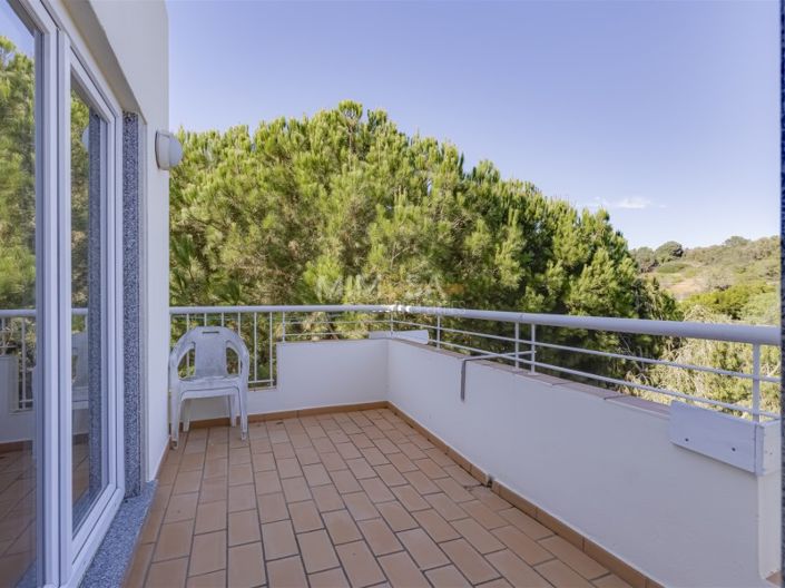 Image No.25-3 Bed Apartment for sale