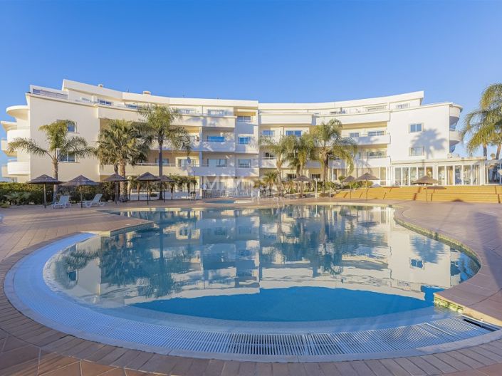 Image No.49-3 Bed Apartment for sale