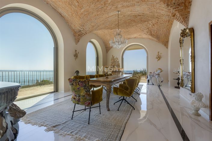 Image No.15-Maison de 8 chambres à vendre à Lagos