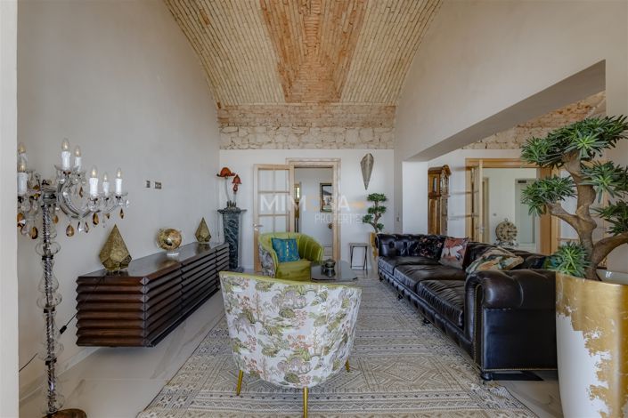 Image No.20-Maison de 8 chambres à vendre à Lagos