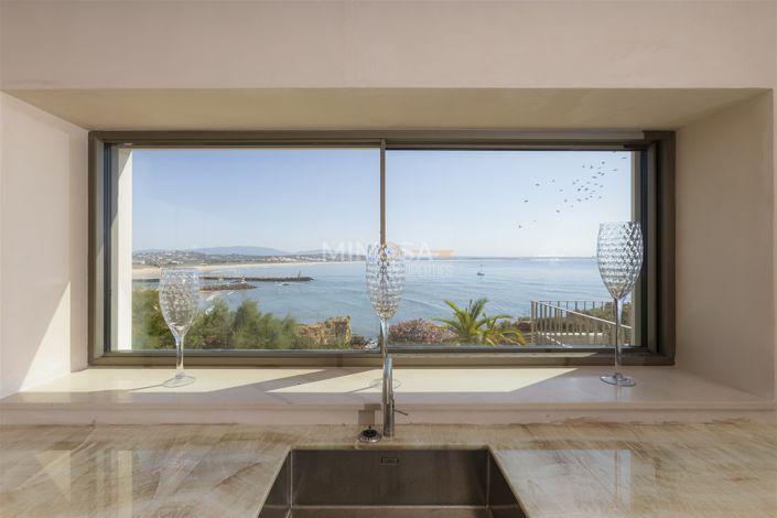 Image No.25-Maison de 8 chambres à vendre à Lagos