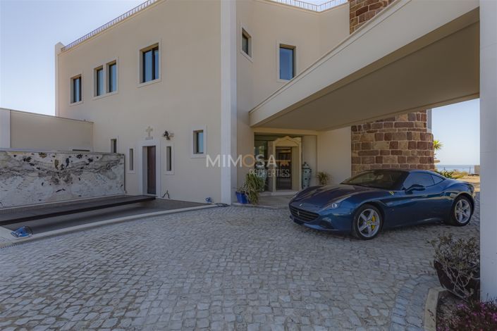 Image No.10-Maison de 8 chambres à vendre à Lagos