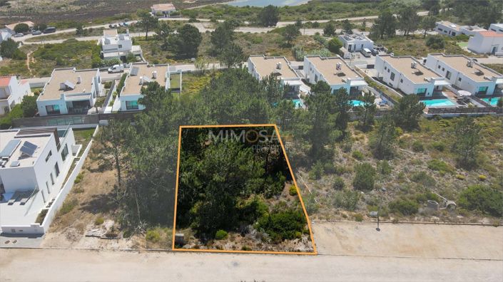 Image No.2-Propriété de 4 chambres à vendre à Aljezur