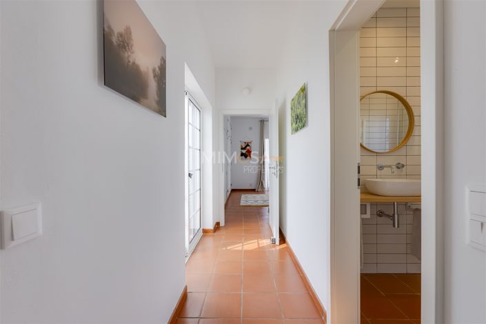 Image No.25-5 Bed House for sale