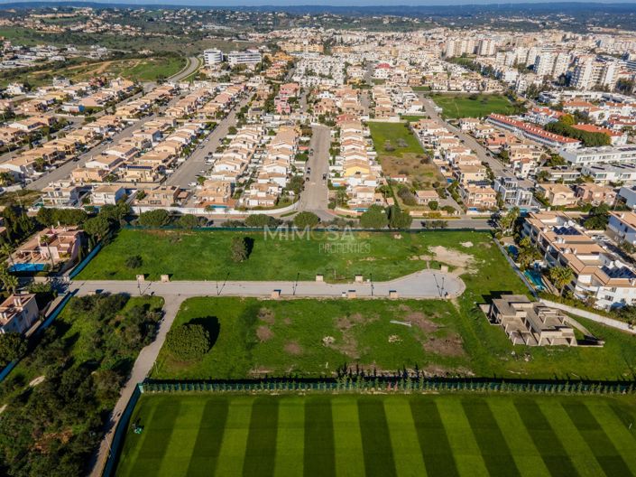 Image No.3-Propriété à vendre à Lagos