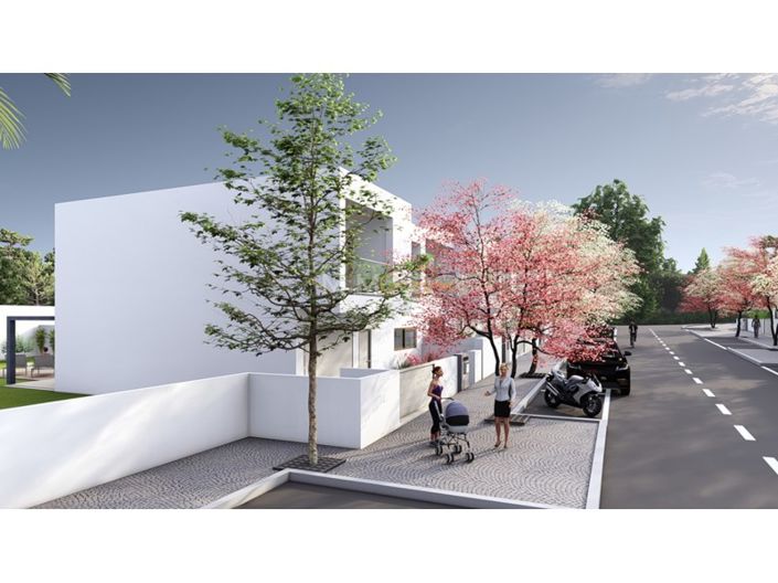 Image No.19-3 Bed House for sale