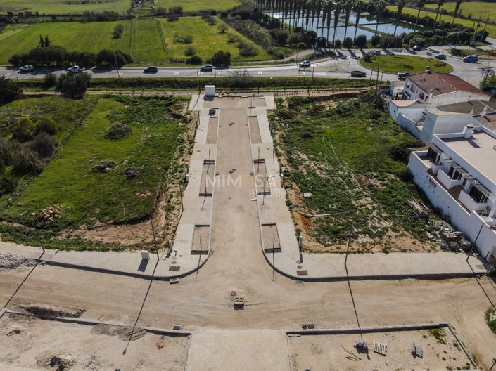 Image No.22-3 Bed Property for sale