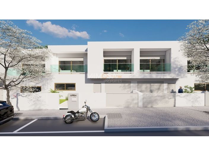 Image No.3-3 Bed House for sale
