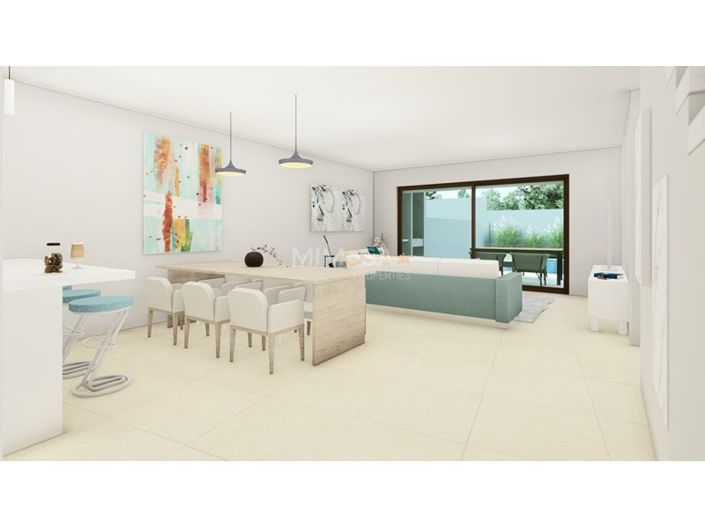 Image No.6-3 Bed House for sale