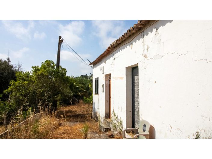 Image No.19-4 Bed Farmhouse for sale