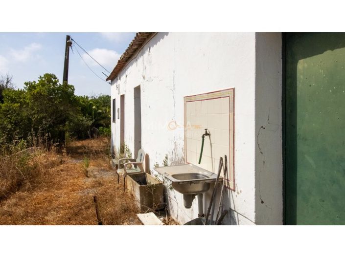 Image No.6-4 Bed Farmhouse for sale