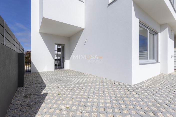 Image No.4-Propriété de 3 chambres à vendre à Lagos