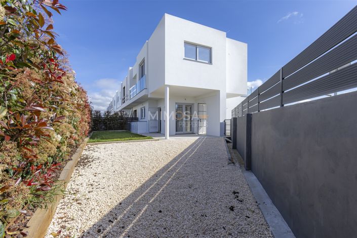 Image No.7-Propriété de 3 chambres à vendre à Lagos