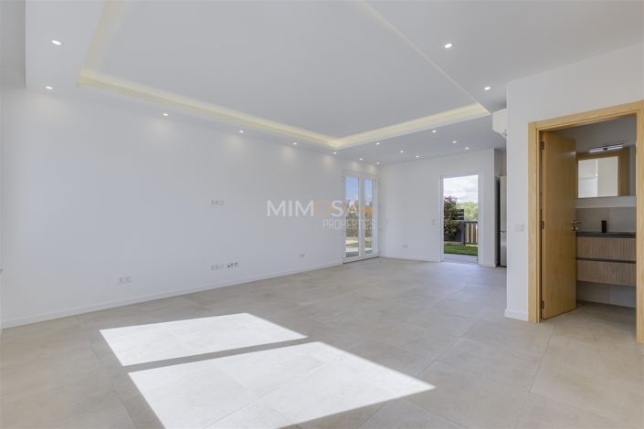 Image No.9-Propriété de 3 chambres à vendre à Lagos