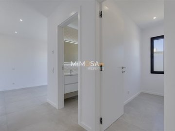 id5d10ca01-0000-0500-0000-0000194d6550