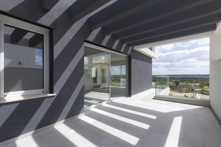 Image No.2-Maison de 4 chambres à vendre à Portimao